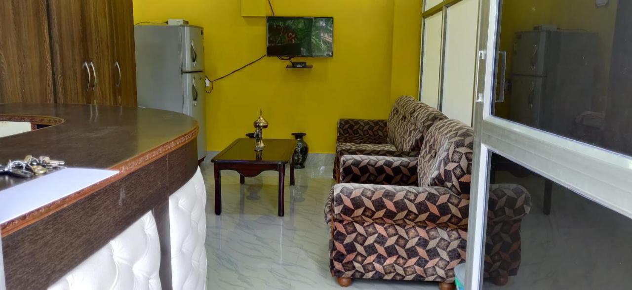 Hotel Sk Lodge Near Guwahati Airport Bagian luar foto